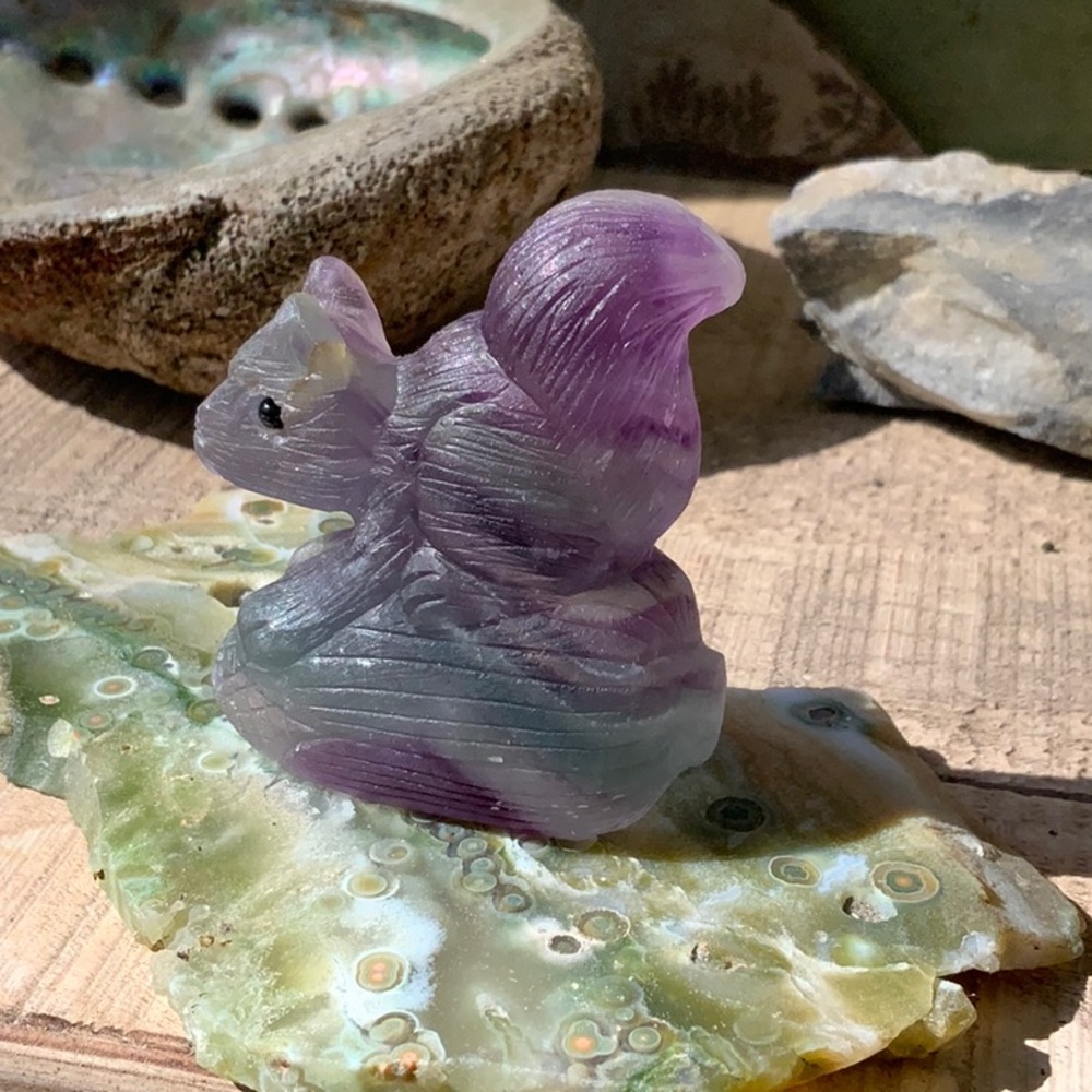 RAINBOW FLUORITE HAND CARVED SQUIRREL